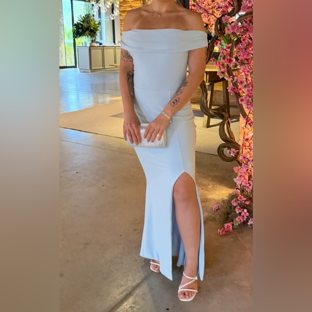 Club L London - law of attraction Off-Shoulder Blue Dress - Picture 6 of 6